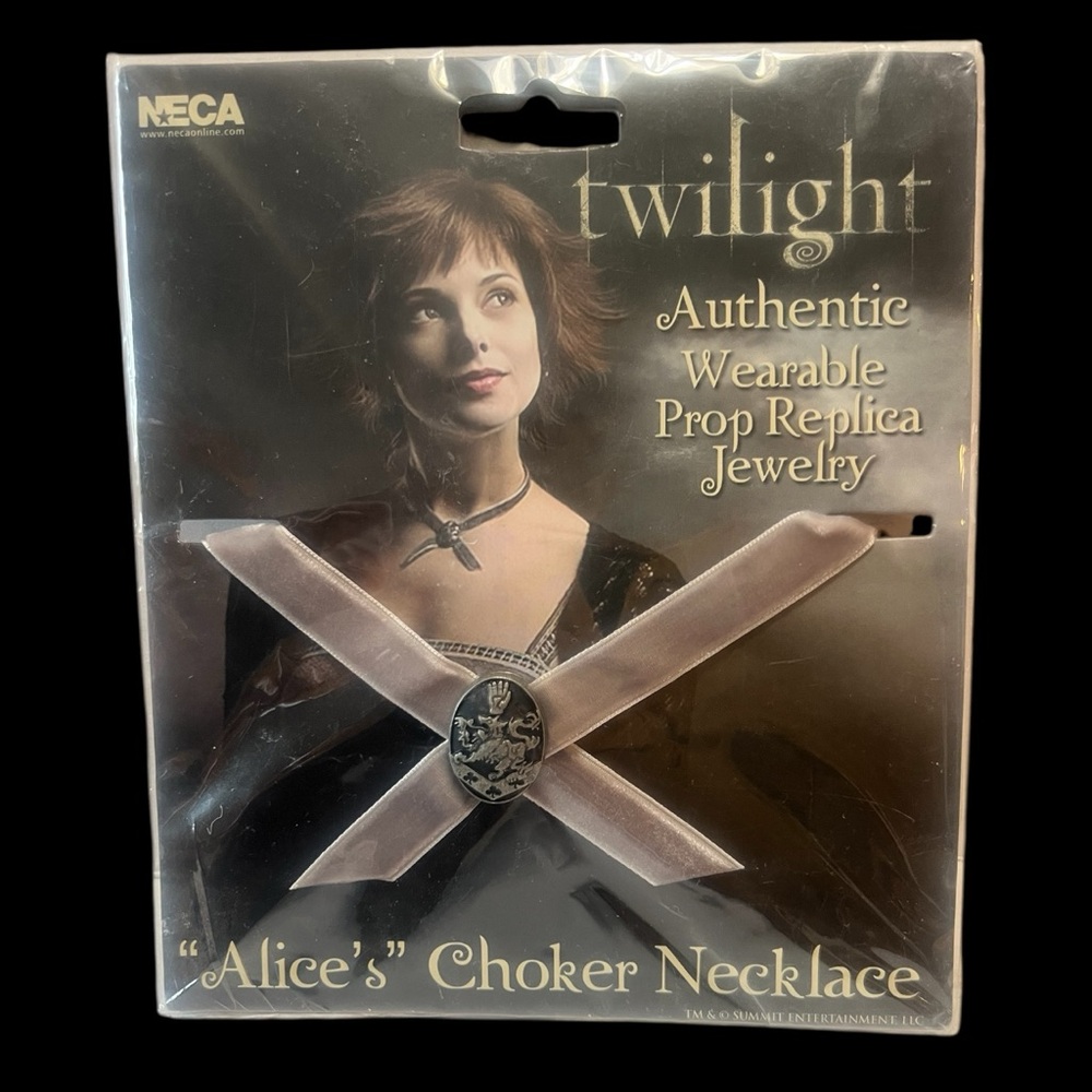 Twilight Alice's Replica Choker Necklace